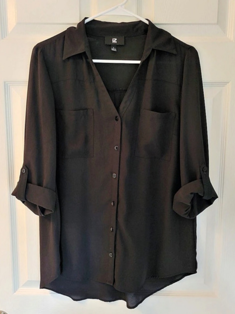 IZ Beyer Black Polyester Button Down Blouse Size Large Like New